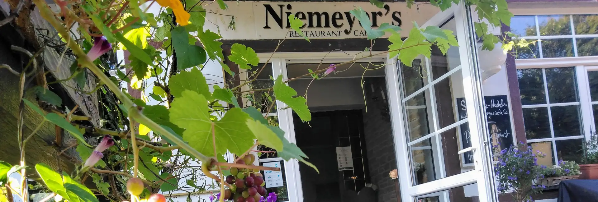 Restaurant Toni Meyer direkt neben dem Hotel Wermelt